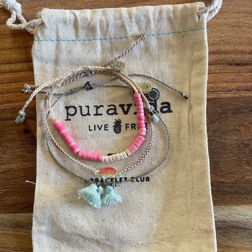 Pura Vida Bracelets - Exclusive monthly club bracelets